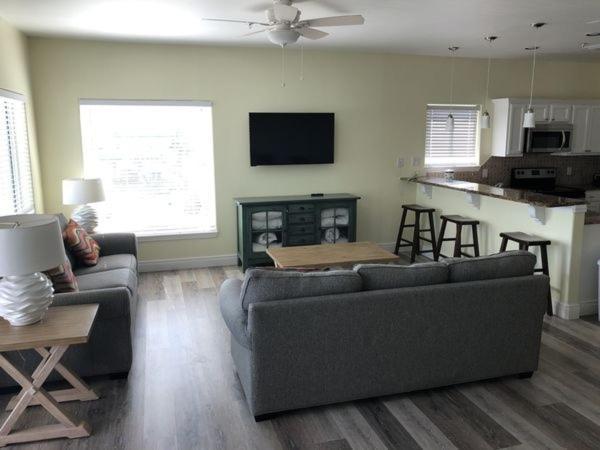 Beachgate Condosuites And Oceanfront Resort Port Aransas Ruang foto