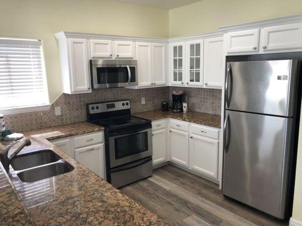 Beachgate Condosuites And Oceanfront Resort Port Aransas Ruang foto